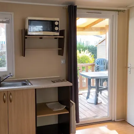 Confortable En Campagne A Avec Piscine Ferienhaus
