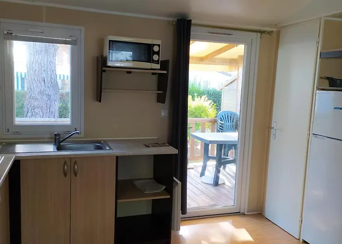 Дом отдыха Confortable En Campagne A Avec Piscine Argences-en-Aubrac